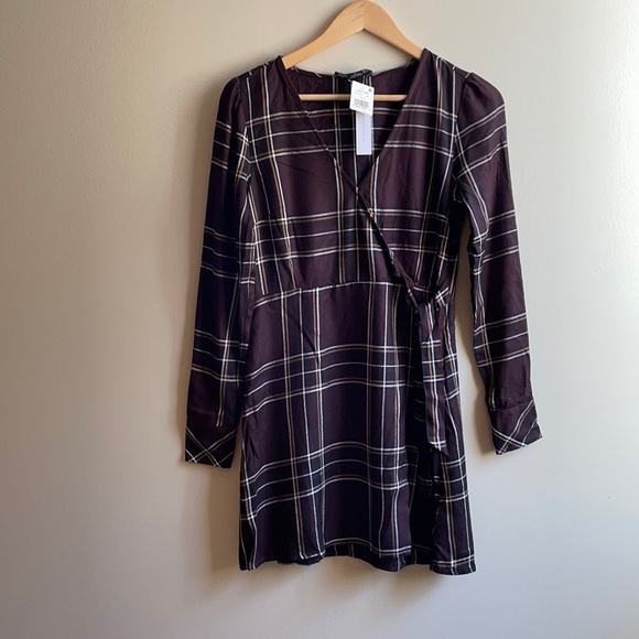 NWT (0) (6) Sanctuary cloth brown plaid faux wrap side tie button long sleeves - Picture 3 of 13